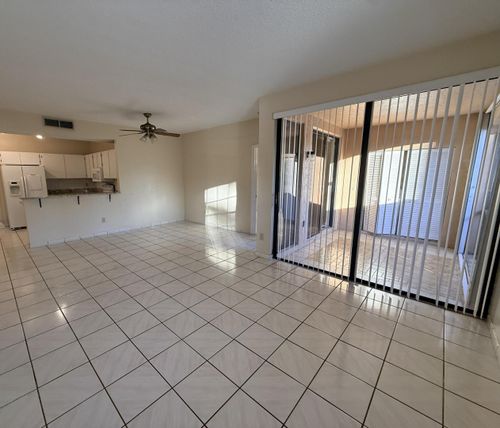 12060-12060 Nw 11th St, Pembroke Pines, FL, 33026-3845 | Card Image