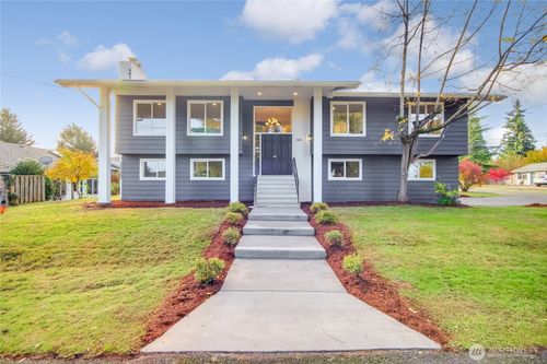 1229 Sw 158th St, Burien, WA, 98166-2149 | Card Image