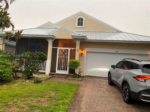 107 Nw Summerville Ct, Port St Lucie, FL, 34986-3571 | Card Image
