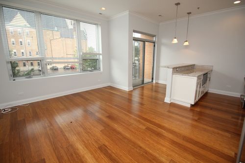 apt-209-1609 Warren Blvd, Chicago, IL, 60612-2618 | Card Image