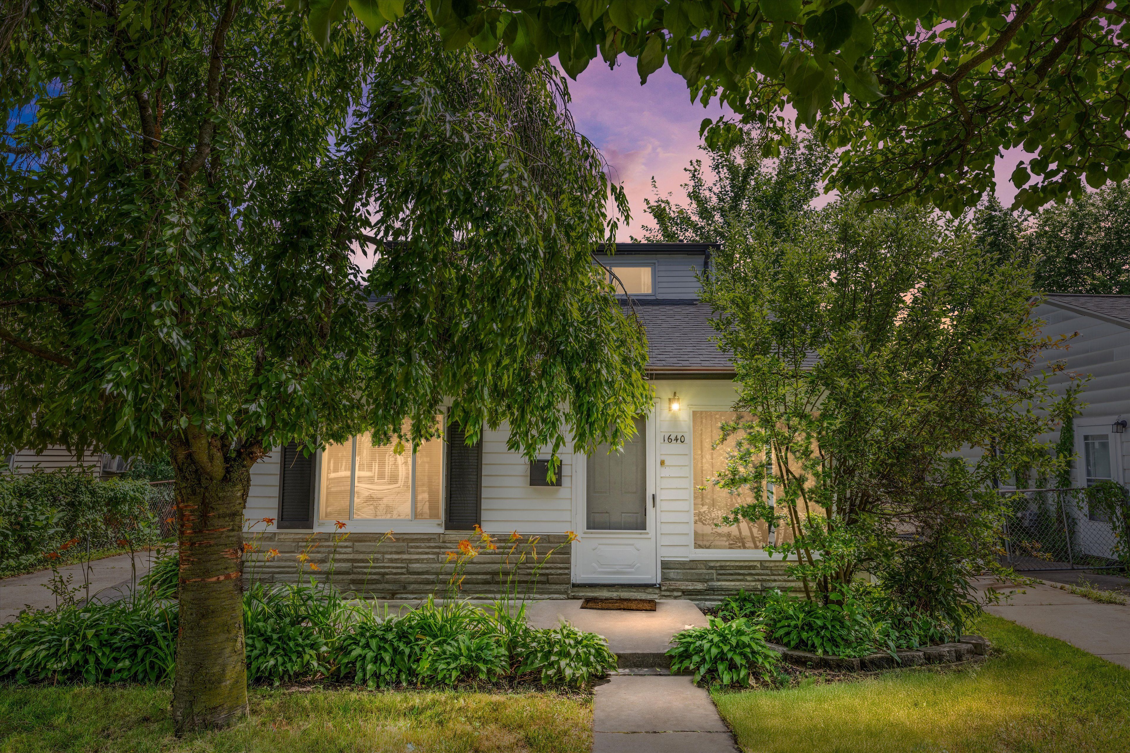 Jarvis St, Ferndale, MI 48220