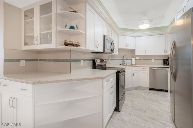 Kitchen | Image 11