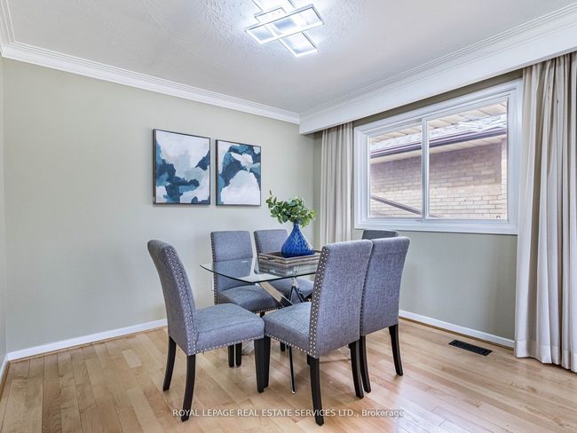 231 Elizabeth St S, House other with 6 bedrooms, 5 bathrooms and 4 parking in Brampton ON | Image 10