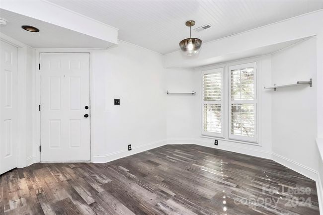1109 E Morehead St, Condo with 2 bedrooms, 2 bathrooms and null parking in Charlotte NC | Image 4
