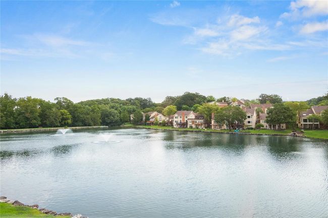 1519 Mallard Landing Ct, Condo with 4 bedrooms, 4 bathrooms and 2 parking in Chesterfield MO | Image 64