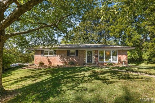 101 Westminster Dr, Collinsville, IL, 62234-2970 | Card Image