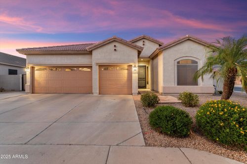 10402 W Superior Ave, Tolleson, AZ, 85353-8418 | Card Image