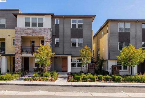 1207 Lorenzini Loop, San Ramon, CA, 94583 | Card Image