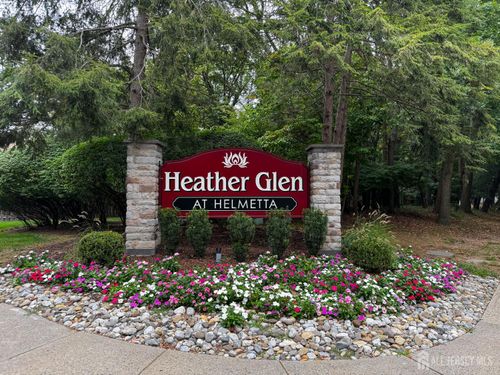 312 Raintree Ct, Helmetta, NJ, 08828-1129 | Card Image