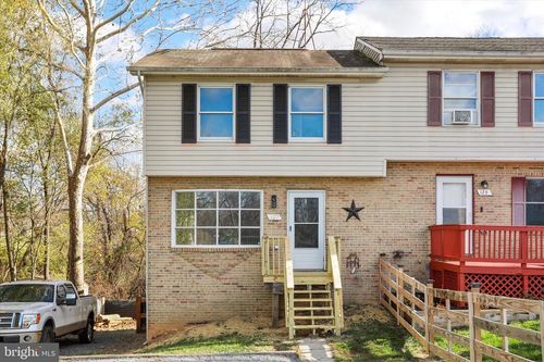 127 Woodridge Ct, STEPHENS CITY, VA, 22655-3513 | Card Image