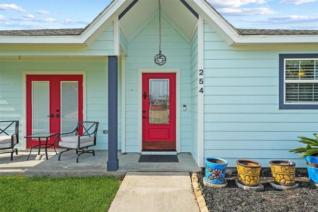 254 Debbie Ln, House other with 2 bedrooms, 2 bathrooms and null parking in San Leon TX | Image 7