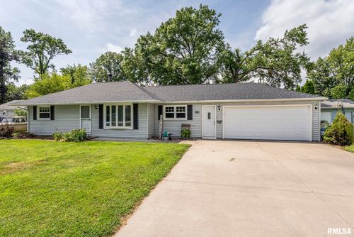 1210 Coyne Center Rd, Milan, IL, 61264-4040 | Card Image