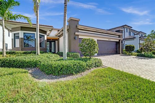 10590 Mira Vista Dr, Parkland, FL, 33076-4840 | Card Image