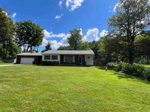 18 Montvert Rd, Middletown Springs, VT, 05757-4138 | Card Image