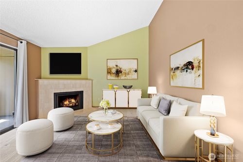 a305-4920 200th St Sw, Lynnwood, WA, 98036-6351 | Card Image