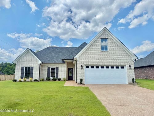 1020 Great Glen Dr, Southaven, MS, 38671 | Card Image