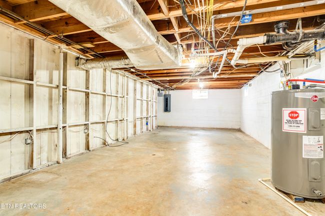 8529 W Emory Rd, House other with 4 bedrooms, 2 bathrooms and null parking in Knoxville TN | Image 52