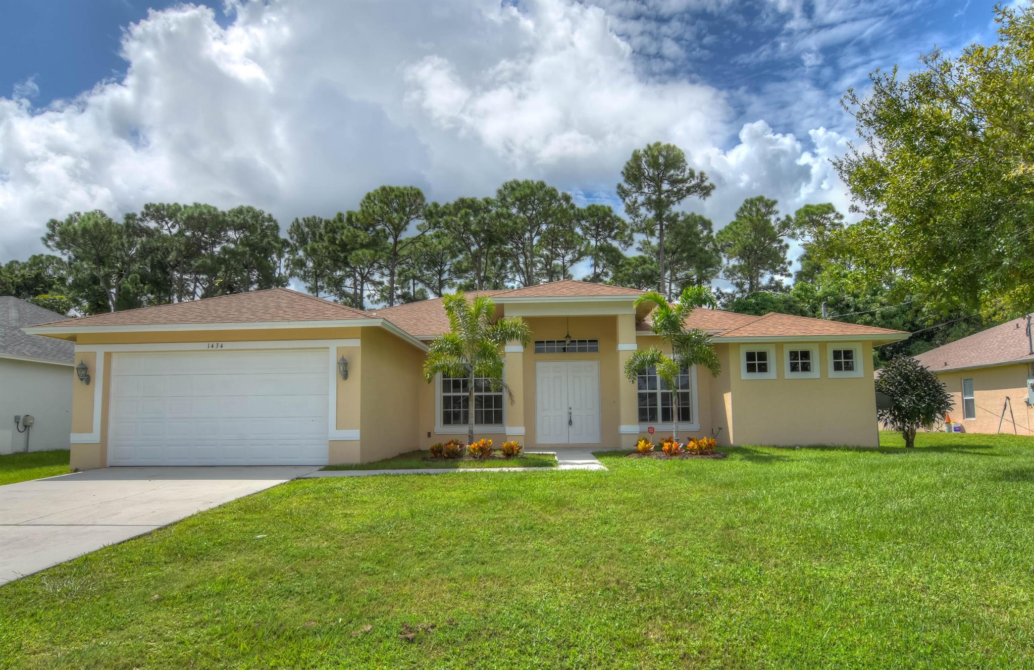 Medina Ave, Port Saint Lucie, FL 34953