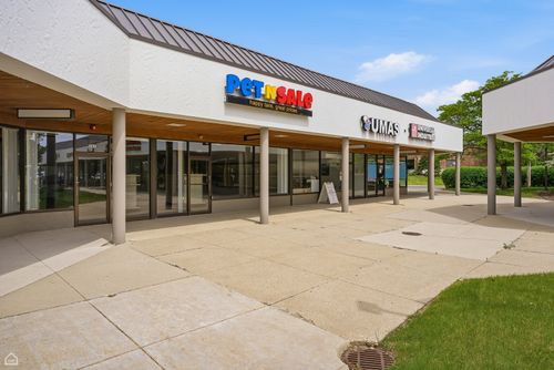 264 Hawthorn Village Cmns, Vernon Hills, IL, 60061-1519 | Card Image