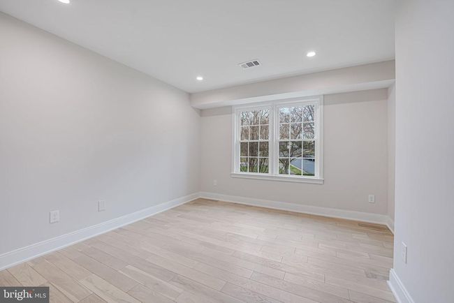 9051 Laurel Hill Ct, House other with 5 bedrooms, 4 bathrooms and null parking in VIENNA VA | Image 31