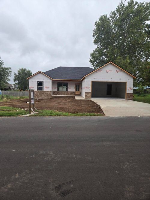 412 E Primrose Ln, Republic, MO, 65738-2140 | Card Image