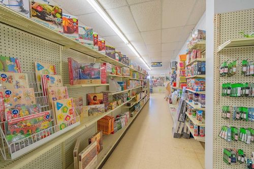 221 Kennedy Memorial Dr, Hoyt Lakes, MN, 55750-1141 | Card Image