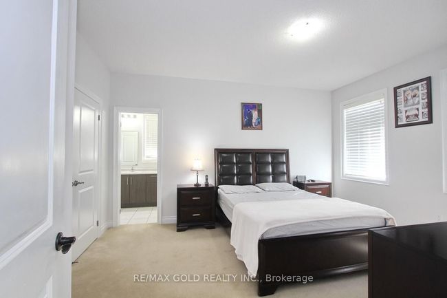 14 Ladbrook Cres, House other with 7 bedrooms, 5 bathrooms and 4 parking in Brampton ON | Image 25