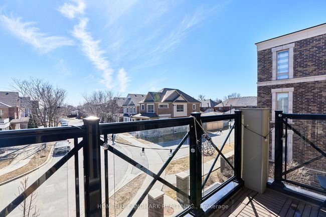 1102 - 65 Lindcrest Manor, Condo with 3 bedrooms, 3 bathrooms and 2 parking in Markham ON | Image 18