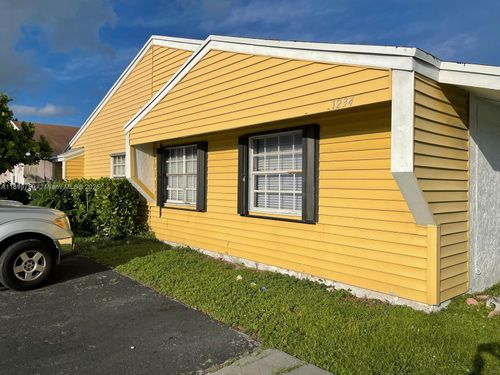 1234 Sw 71st Ter, North Lauderdale, FL, 33068-3651 | Card Image