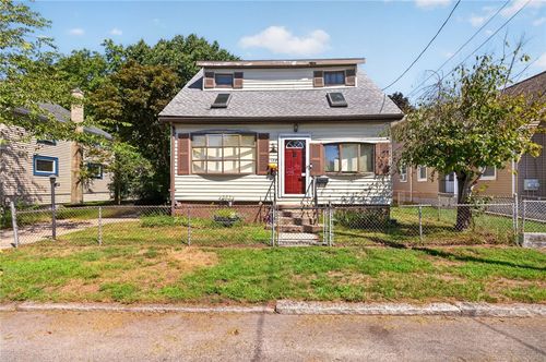 138 Chaplin Street, Pawtucket, RI, 02861 | Card Image