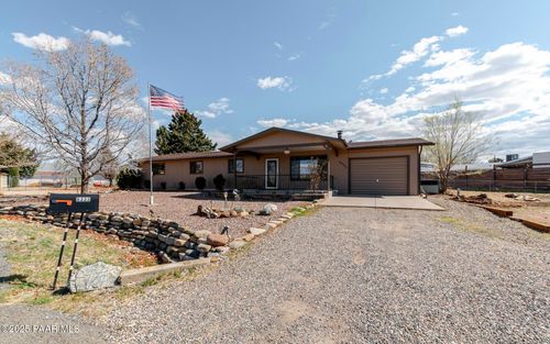 6333 E Lord Cir, Prescott Valley, AZ, 86314-2965 | Card Image