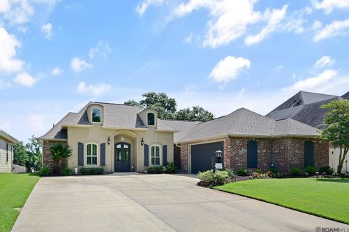 12066 River Highlands Dr, Saint Amant, LA, 70774-5003 | Card Image