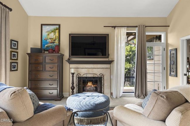 53-web-or-mls-UpmarketMedia-317ElTua-141 | Image 35