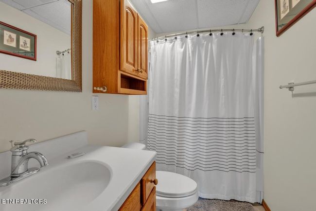 128 Fox Ln, House other with 3 bedrooms, 3 bathrooms and null parking in La Follette TN | Image 41