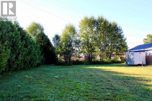 4 Sandpiper Ave, Manitouwadge, ON, P0T1A0 | Card Image