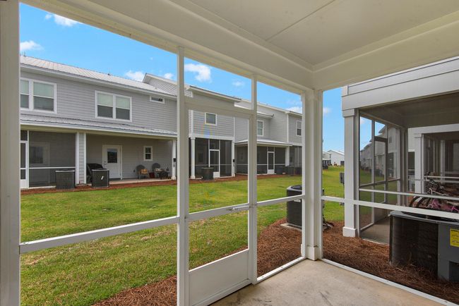 384 Date Palm Ln_20250610_162 | Image 40