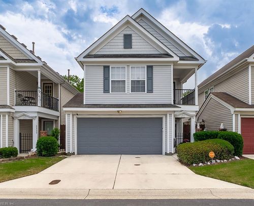 5537 Port Royal Dr, Virginia Beach, VA, 23462-7187 | Card Image