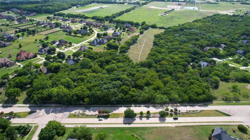 1557 Lake Ridge Pkwy, Cedar Hill, TX, 75104 | Card Image
