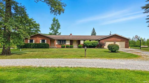 21315 N Circle Dr, Woodburn, IN, 46797-9721 | Card Image