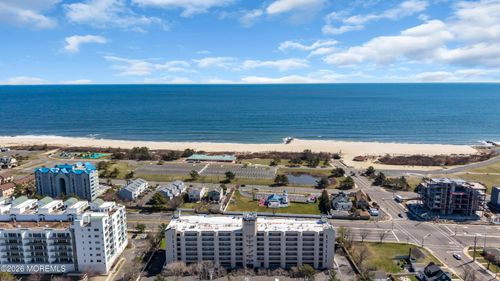 2d-422 Ocean Blvd N, Long Branch, NJ, 07740-8701 | Card Image
