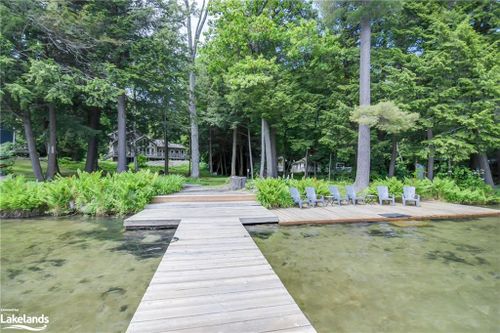 1015 Melody Hill Rd, Torrance, ON, P0C1M0 | Card Image