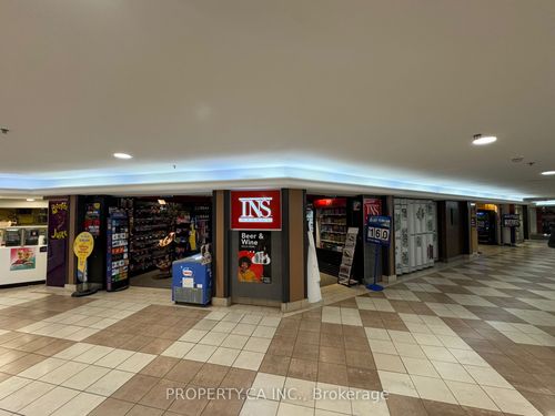 r9-2 Bloor St W, Toronto, ON, M4W3E2 | Card Image