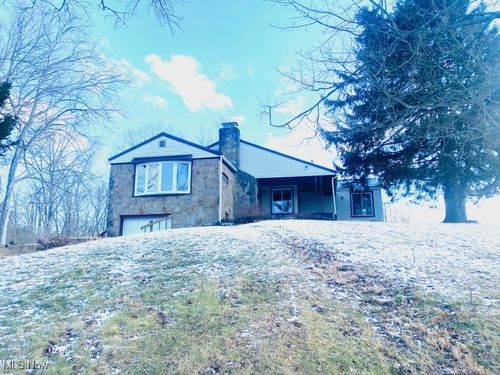 10050 Norwich Dr, Norwich, OH, 43767-9791 | Card Image