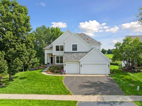 11251 Nassau Circle Ne, Blaine, MN, 55449 | Card Image