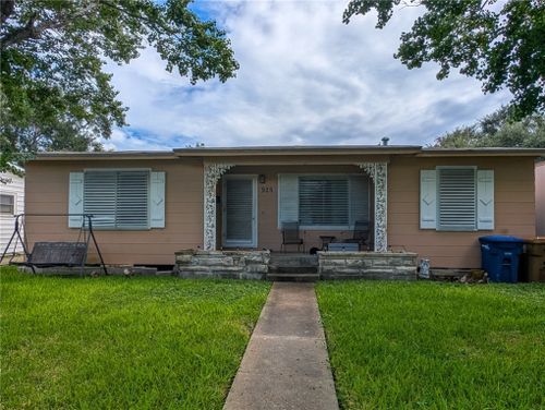 925 Stirman Street, Corpus Christi, TX, 78411 | Card Image