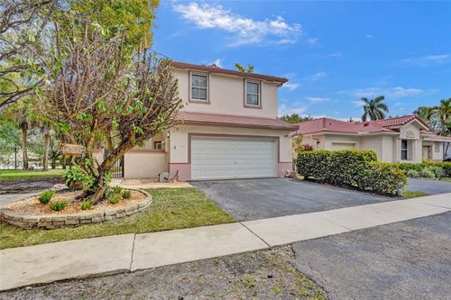 218 Nw 75th Ter, Plantation, FL, 33317-8200 | Card Image