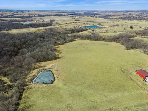 00 S Columbus St, Pleasantville, IA, 50225 | Card Image