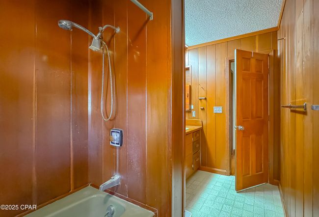12940 Nw Pea Ridge Rd, House other with 4 bedrooms, 3 bathrooms and null parking in Bristol FL | Image 53