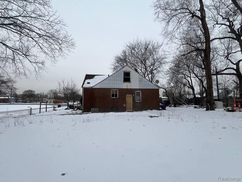 20516 Andover St, Detroit, MI, 48203-1197 | Card Image