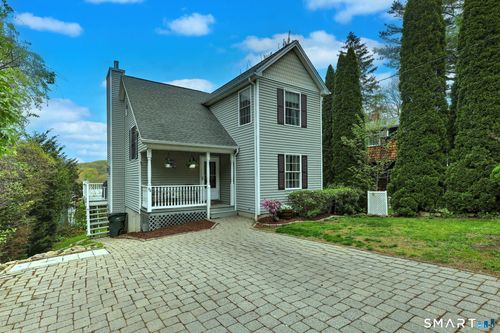 94 Hosier Rd, Plymouth, CT, 06782-2706 | Card Image